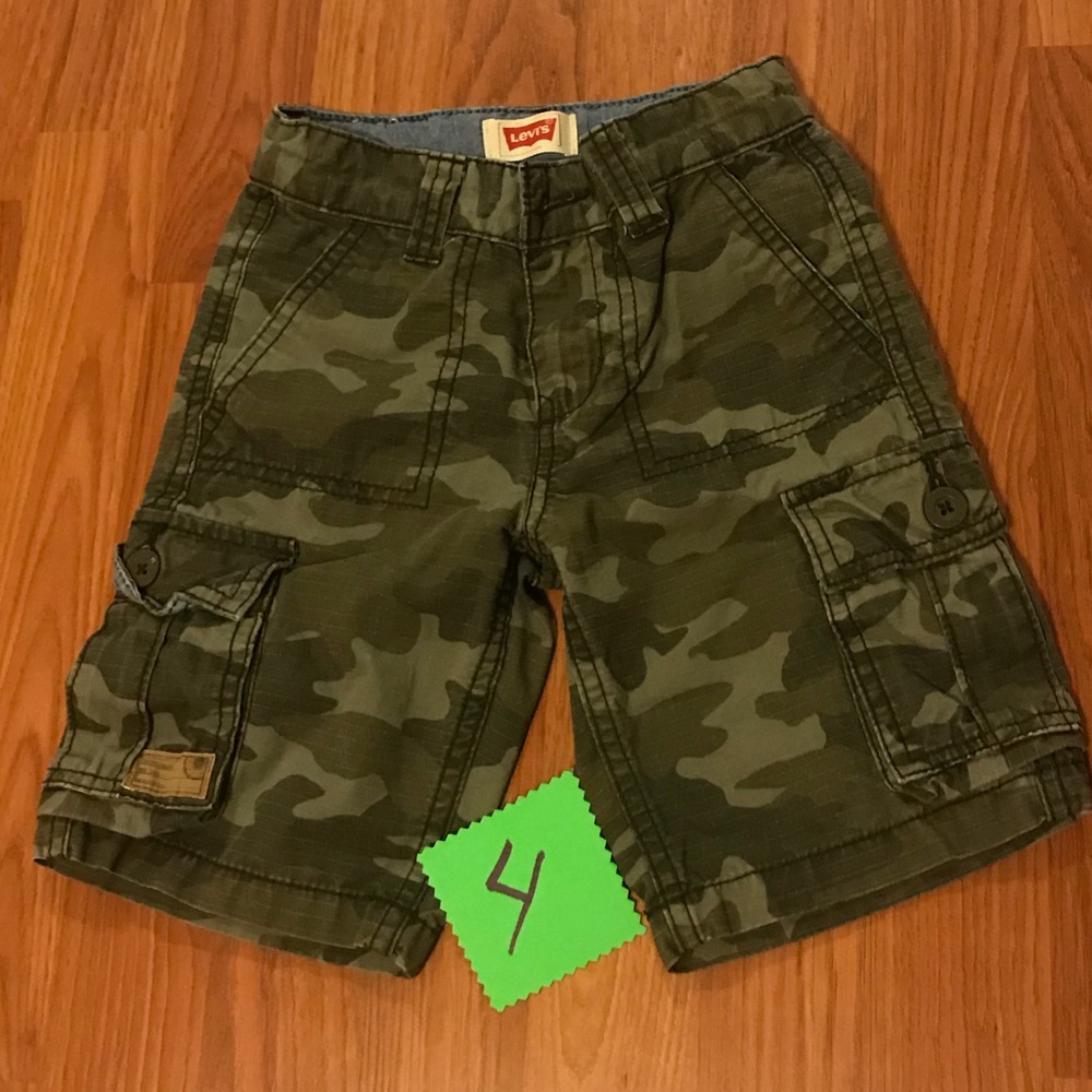 Levi’s Camo Cargo Shorts